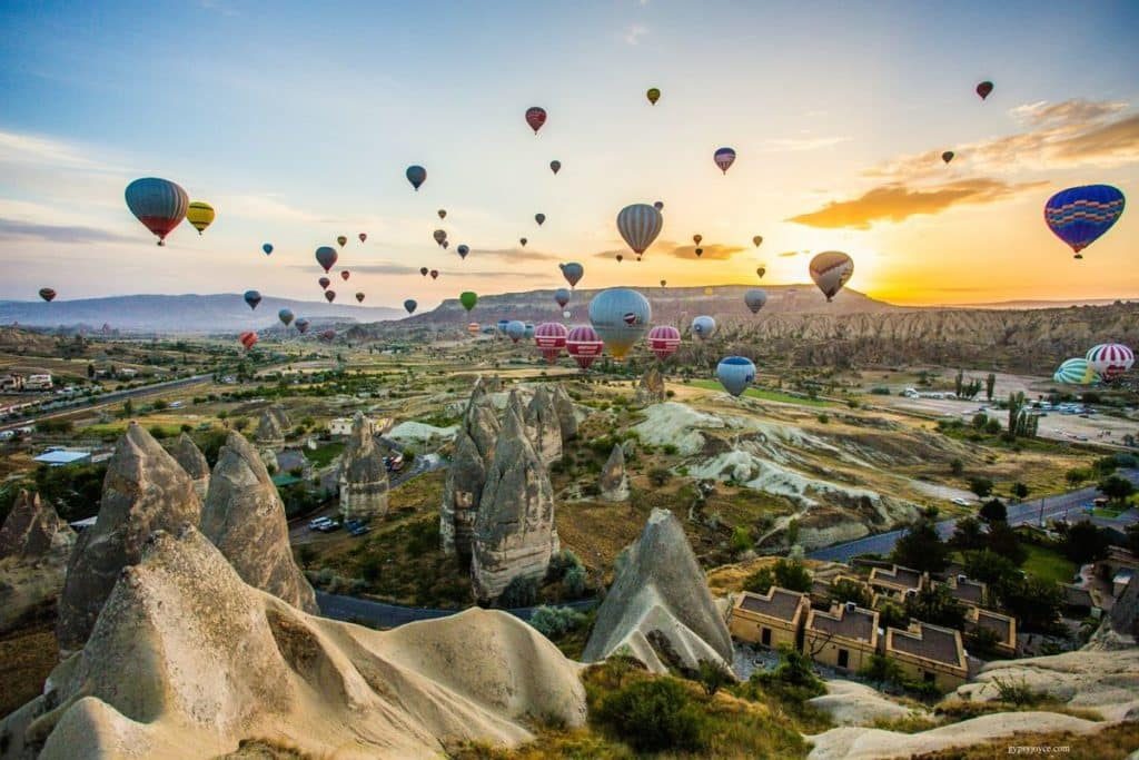 Фестиваль Воздушных Шаров в Каппадокии Турция 